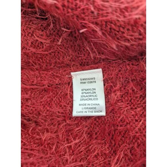 Love Tree Women's Sweater Size L Red Fuzzy Eyelash Holiday Christmas Long Sleeve - Picture 6 of 8